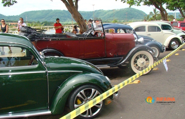 EFERVESCÊNCIA CULTURAL EM RIFAINA TEM SETEMBRO COM FESTIVAL DE MÚSICA E MOSTRA DE CARROS ANTIGOS