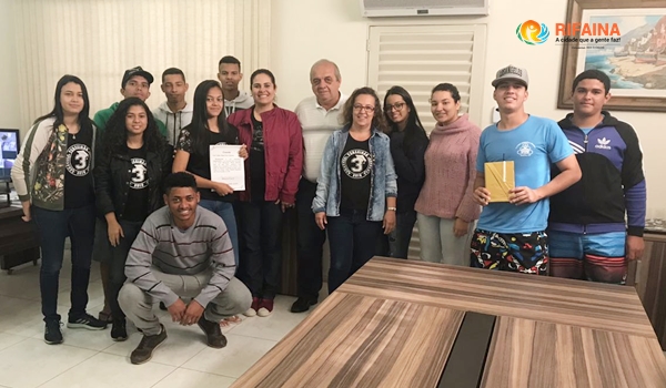 PREFEITO HUGO LOURENÇO SERÁ PATRONO DE FORMATURA DA ESCOLA HENRIQUETA RIVERA MIRANDA