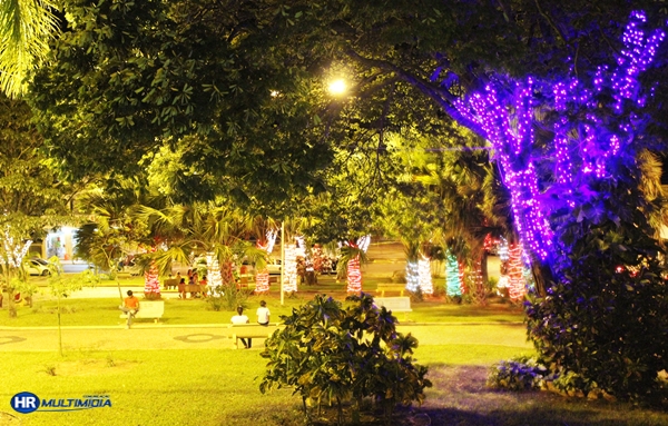CIDADE VAI ECONOMIZAR NA DECORAÇÃO NATALINA POR CAUSA DA CRISE