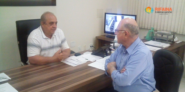 CIDADE COMEÇA A RECAPEAR RUAS COM VERBA DE R$ 306 MIL DO DEPUTADO ARNALDO JARDIM