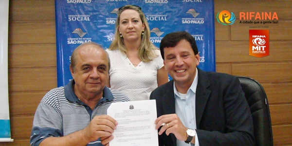 PREFEITOS E PRIMEIRAS-DAMAS ASSINAM CONVÊNIOS DE ASSISTÊNCIA EM BARRETOS, NO DIA 27