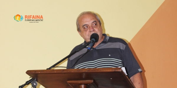 PREFEITO HUGO ASSINA CONVÊNIO PARA BOLSAS DE ESTUDO NO  CENTRO UNI-FACEF