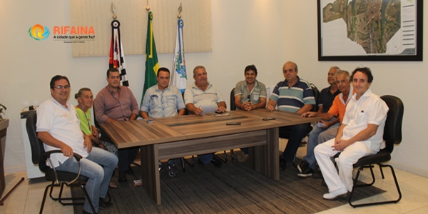 SERVIDORES TERÃO ABONO DE R$ 150 MENSAIS E REAJUSTE DE 3 POR CENTO
