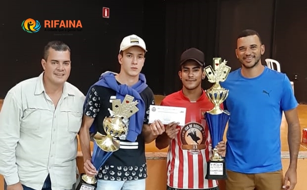 TORNEI0 DE TRUCO DA SEL REÚNE 53 DUPLAS E É VENCIDO PELA DUPLA VINÍCIUS E LEONARDO