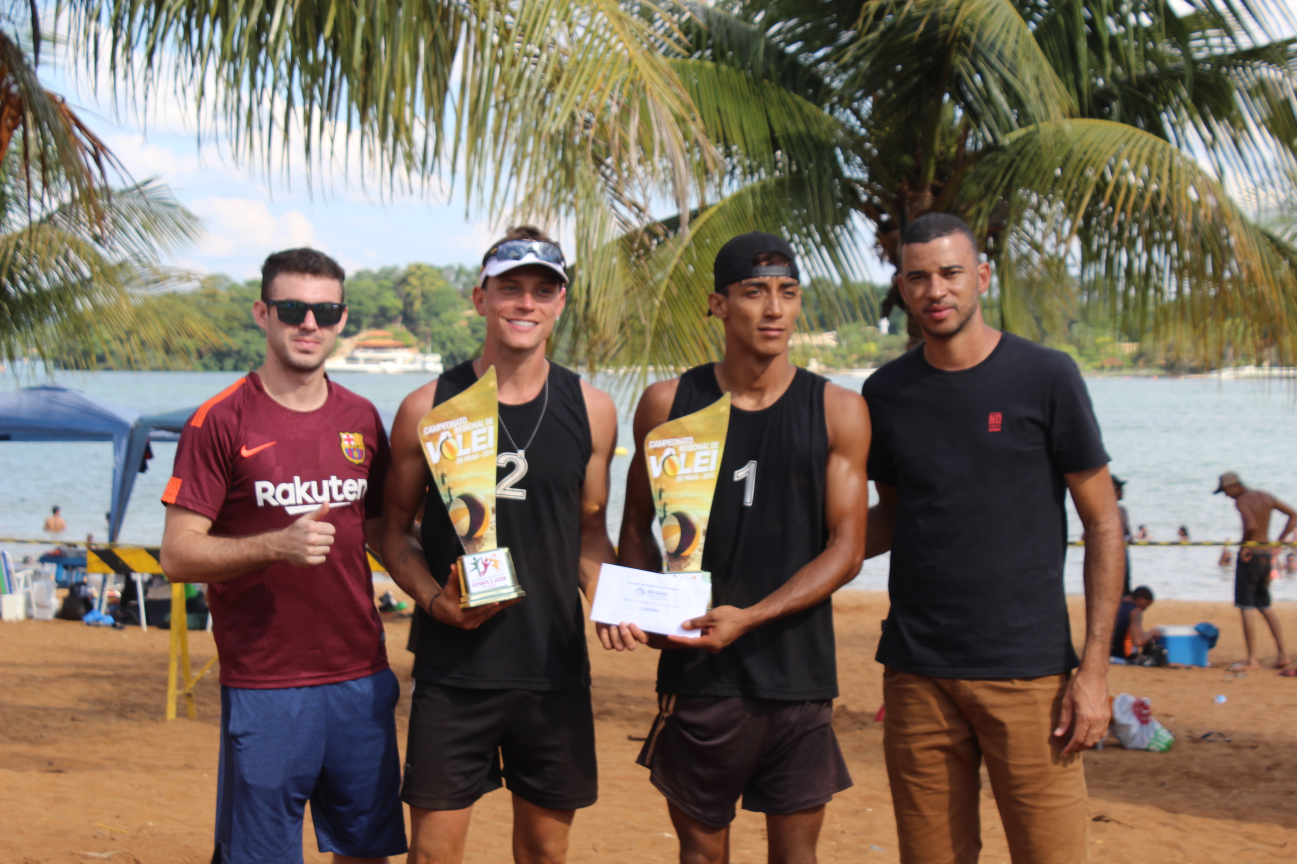 CRISTOPHER E LUIZ  SÃO CAMPEÕES DO VÔLEI DE PRAIA EM RIFAINA